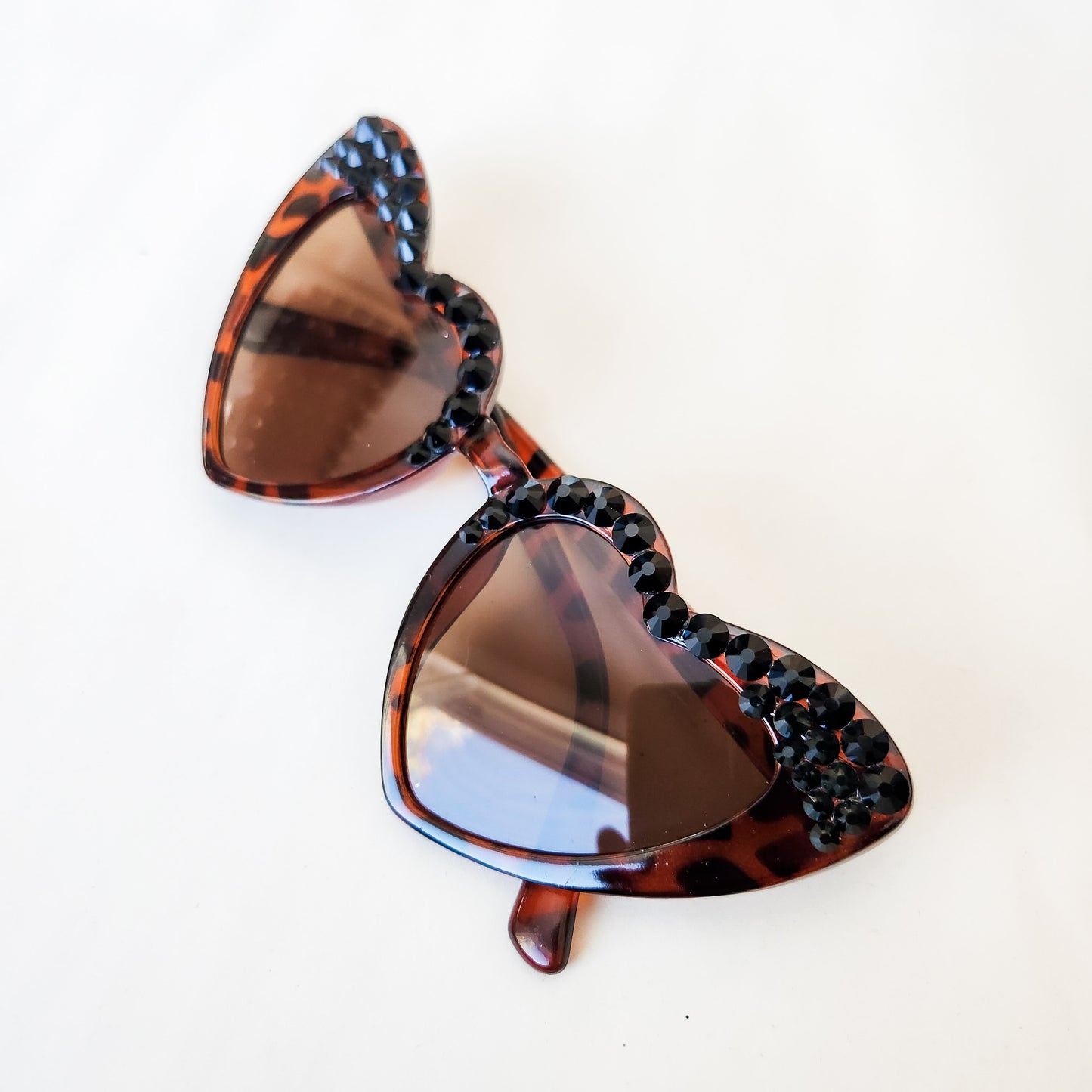 Lenny Studded Sunglasses in Leopard