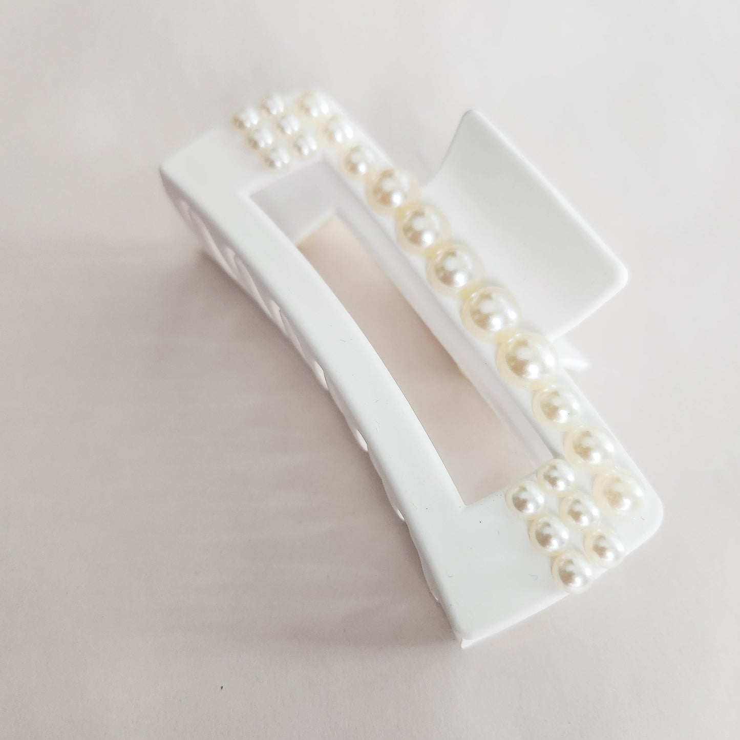 Pearl Bridal Hair Clip / Claw Bridal gift or for Getting Ready on Wedding Day