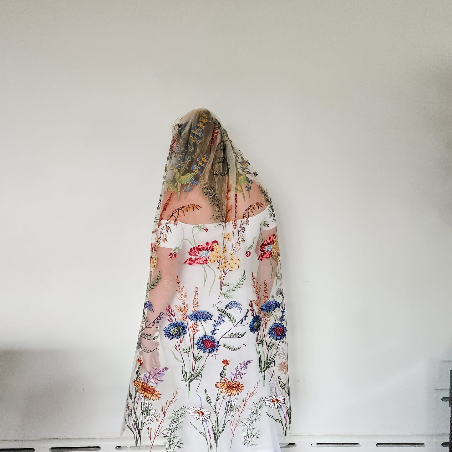 The Ophelia Veil in Off-White, Antique Ivory or black