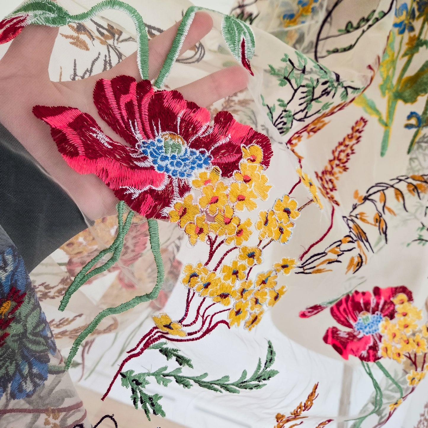 The Ophelia Veil in Off-White, Antique Ivory or black